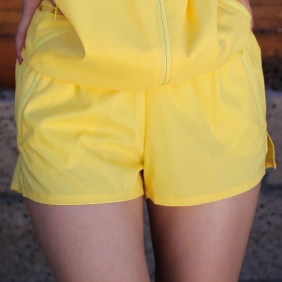 GIRLFRIEND COLLECTIVE LEMON GAZELLE short - Picture 2 of 2